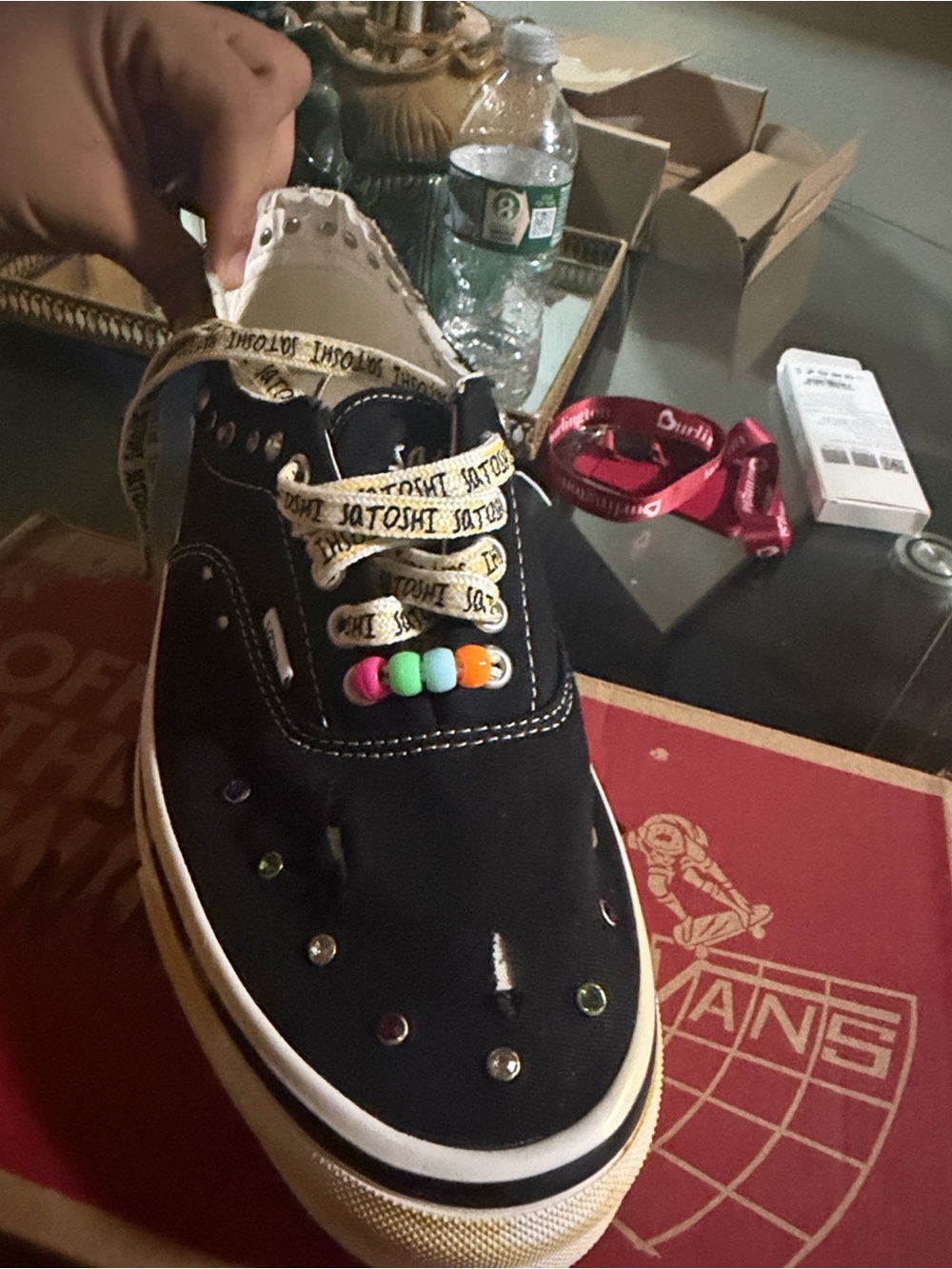 Vans /Satoshi - Picture 7 of 8